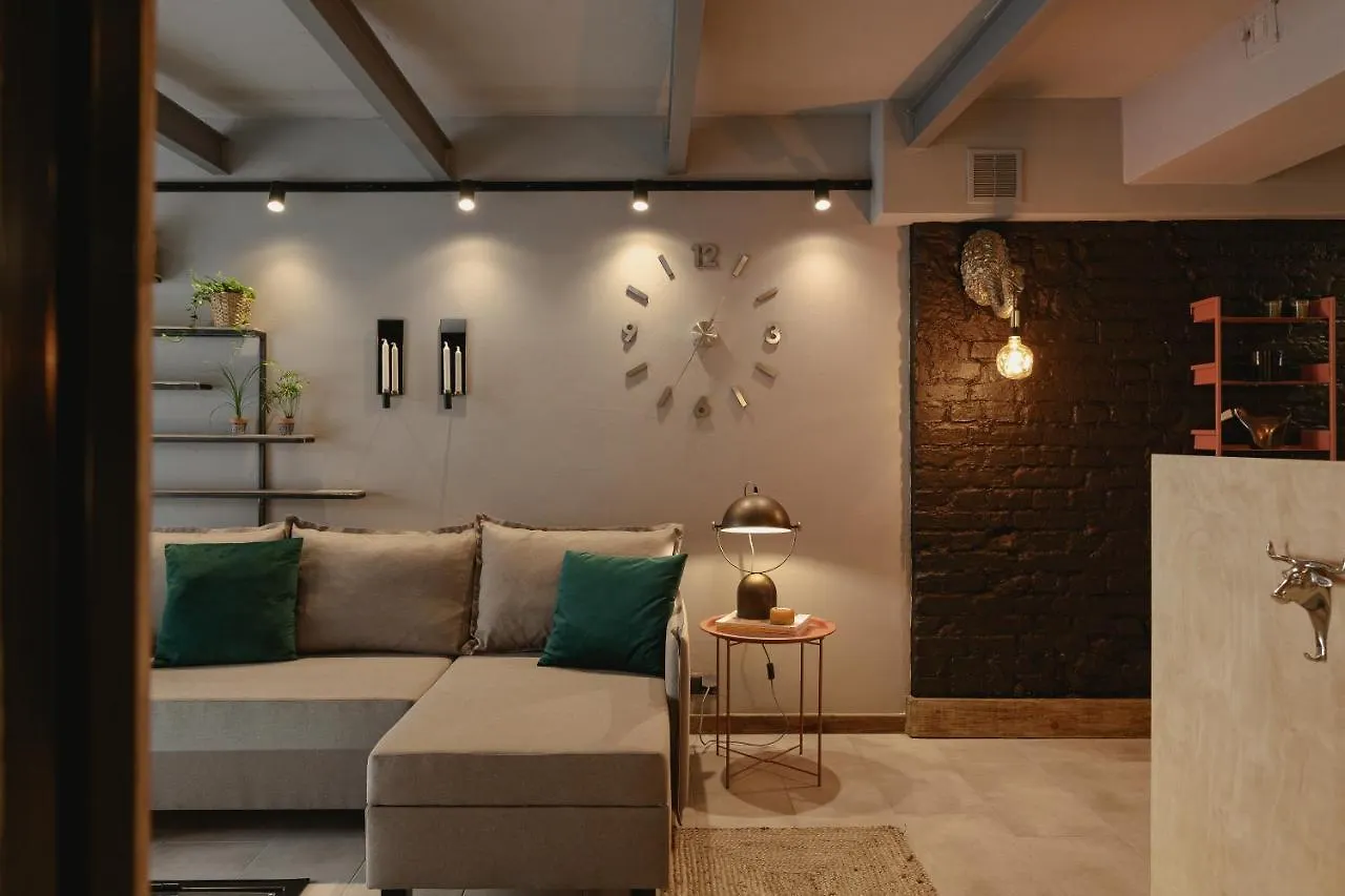 City Garage Apartment - Lwowska 9 contacts
